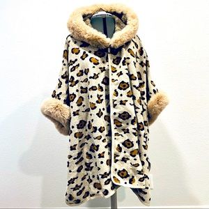 Trending Sweater Cape Animal Print with Faux Fur Trim Winter Poncho Cloak